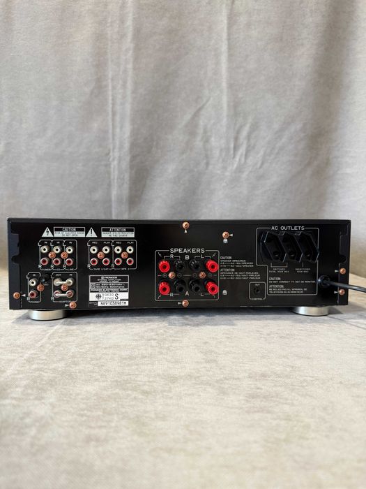 Wzmacniacz Stereo Pioneer A - 502 R w b.dobrym stanie