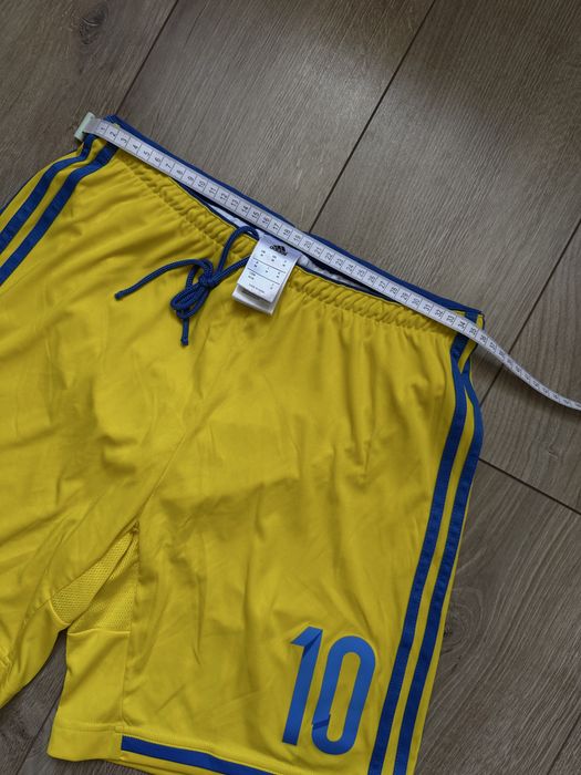 Шорти Adidas | футбольні | чоловічі | збірна України | Розмір М | Оригінал | в зал | спортивні
