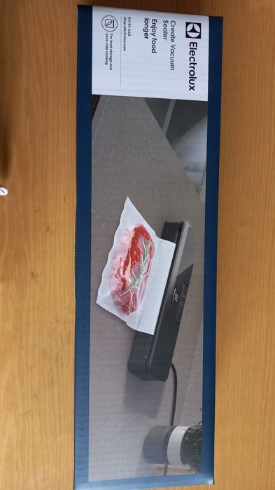 Ваакуматор, Вакуумний пакувальник ELECTROLUX
