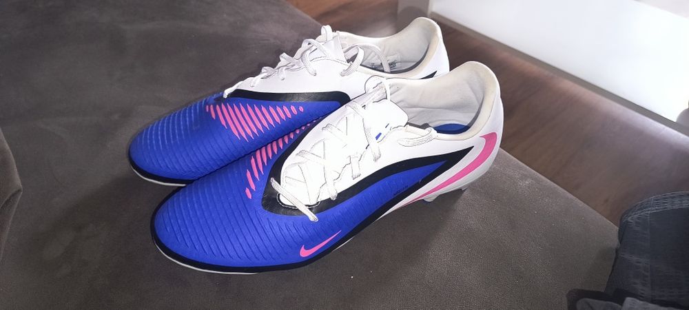 Sprzedam Buty piłkarskie