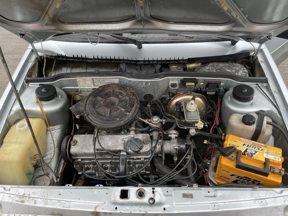 ВАЗ 2109 1.5 1998 рік. Карбюратор