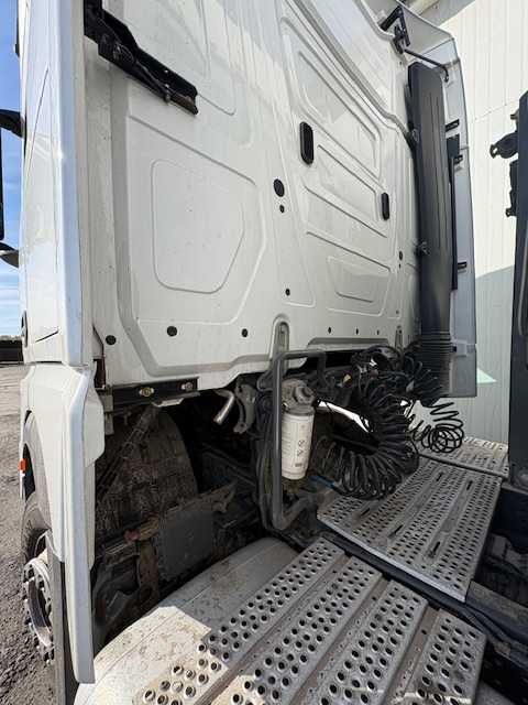 Mercedes Actros 1848 MP4  cesja leasingu PKO      BEZ ODSTĘPNEGO