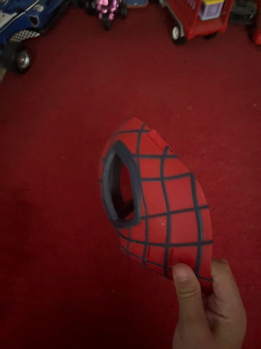Briquedo homem aranha