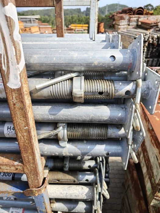 Prumo Metálico STEN 1.70/3.00 25Kn