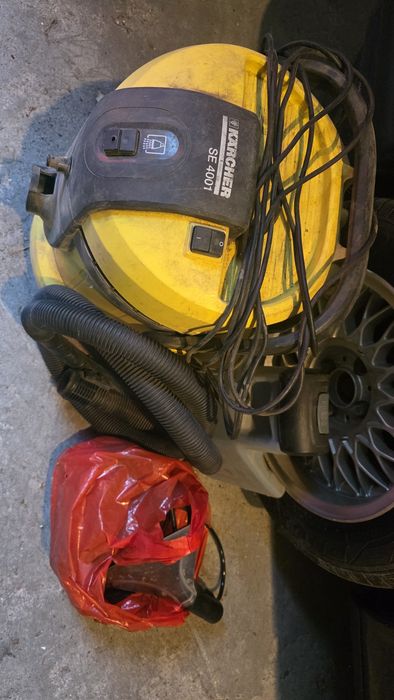 Odkurzacz KARCHER z funkcją prania OSPRZĘT KOMPLET