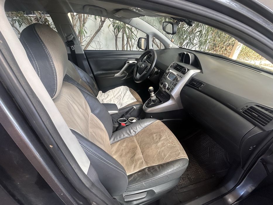 Toyota verso de 7 lugares foto 5