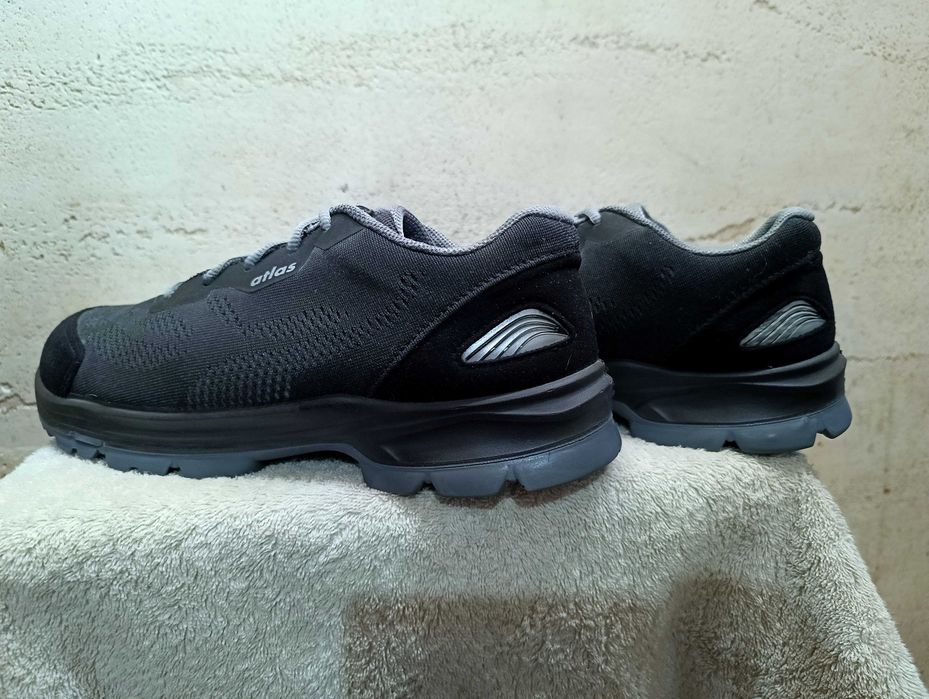 Buty robocze ATLAS FLASH 1305 XP S1P SRC ESD r.44 stan bardzo dobry