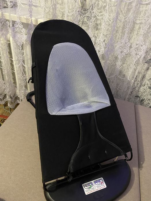 Продам  дитячий шезлонг