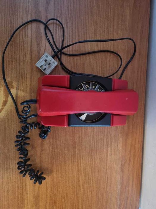 Stacjonarny aparat telefoniczny BRATEK 116A7