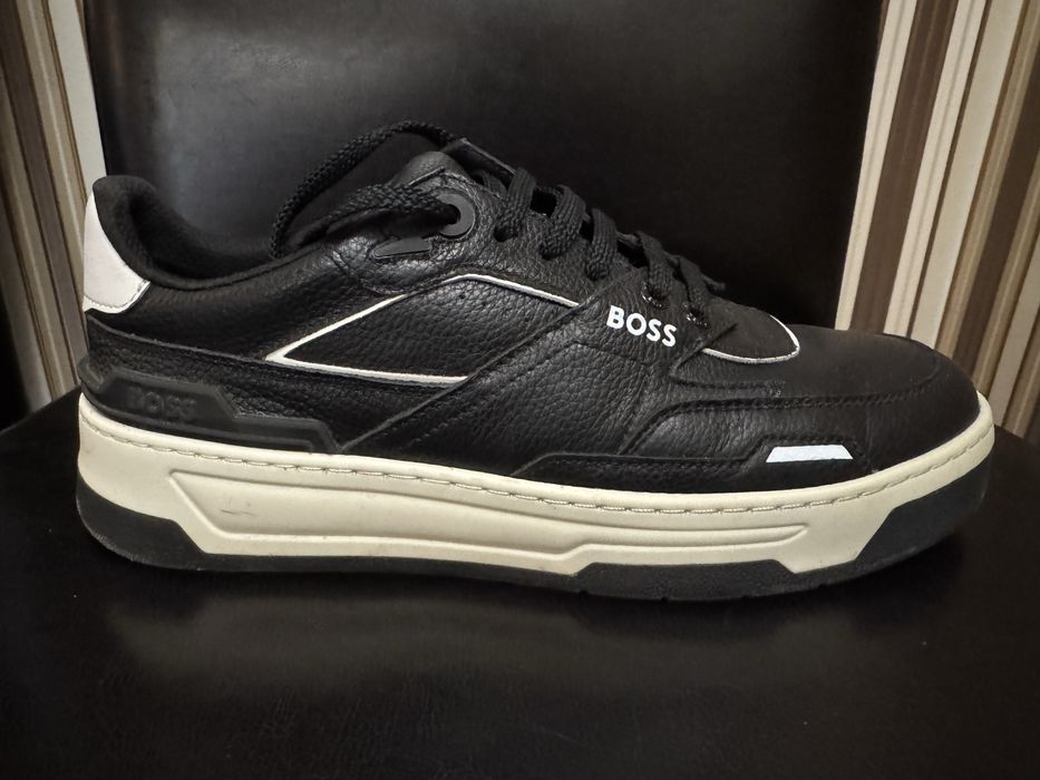 Продам оригінальні Кеди Boss в ідеальному стані