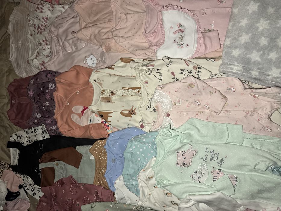 Набір речей на новонародженої дитини