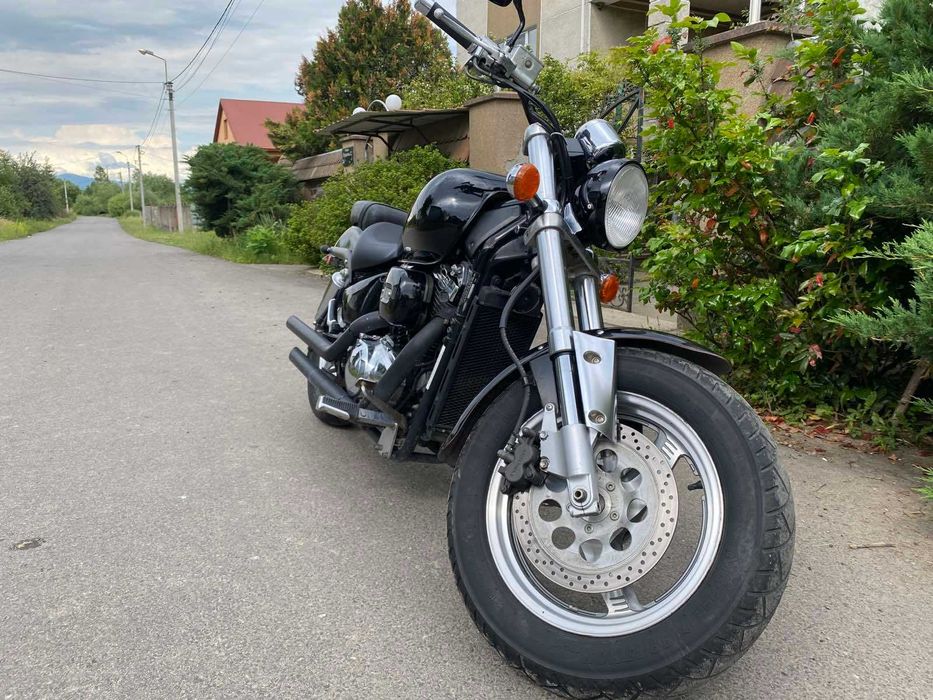 мотоцикл Suzuki VZ800