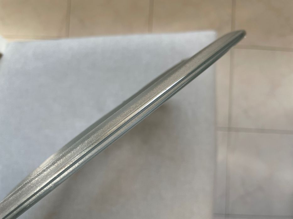 Placa do micro-ondas é de 32 cm