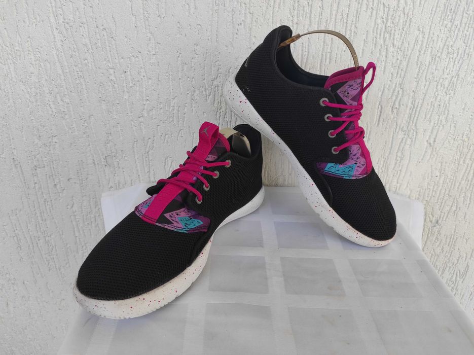 Кроссовки текстильние NIKE Jordan р.35.5