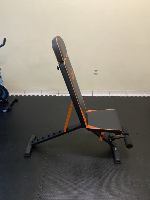 Vendo bicicleta e banco de ginásio