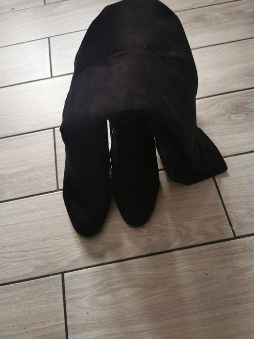 Kozaki damskie rozmiar 38, za kolano