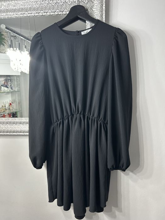 Sunienka elagancka czarna rozmiar M