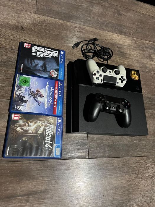 Konsola Playstation 4 zestaw !!!