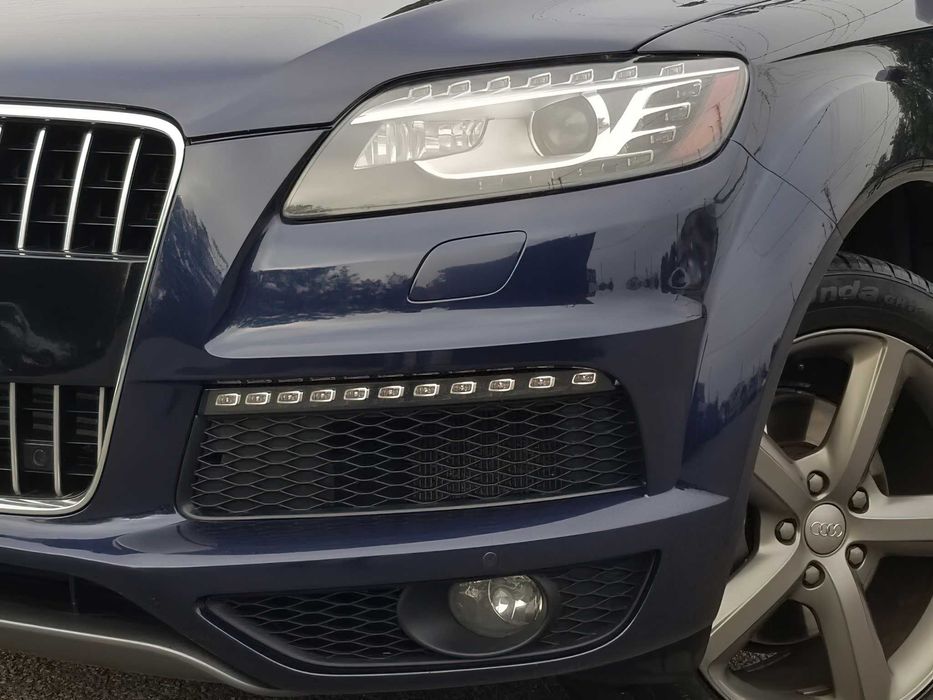Audi Q7      2015