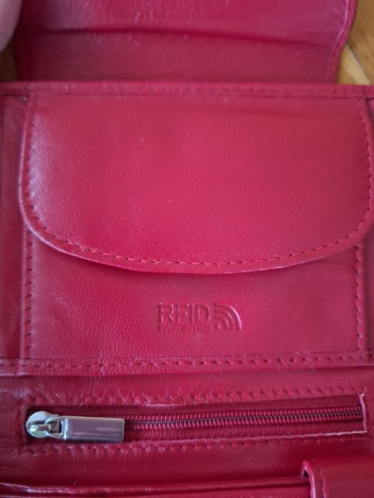 Portfel damski Peterson, RFID, skóra