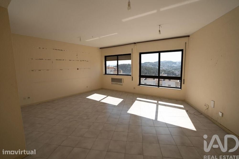 Apartamento T2 em Vila Real de 70 m2
