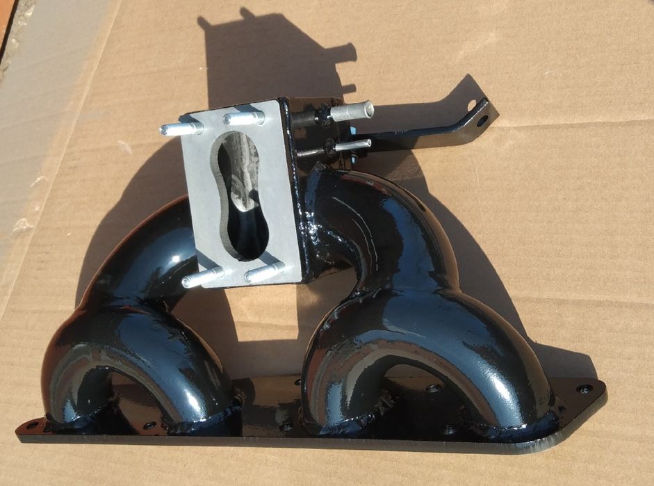 Колектор Мерседес під карбюратор