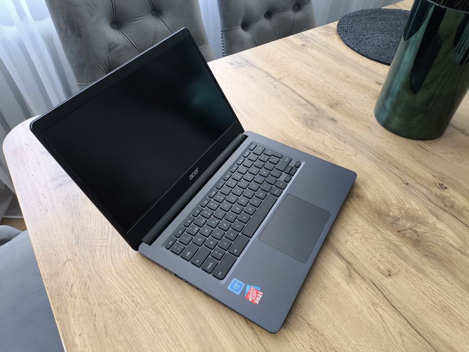 Zadbany laptop Acer ChromeBook