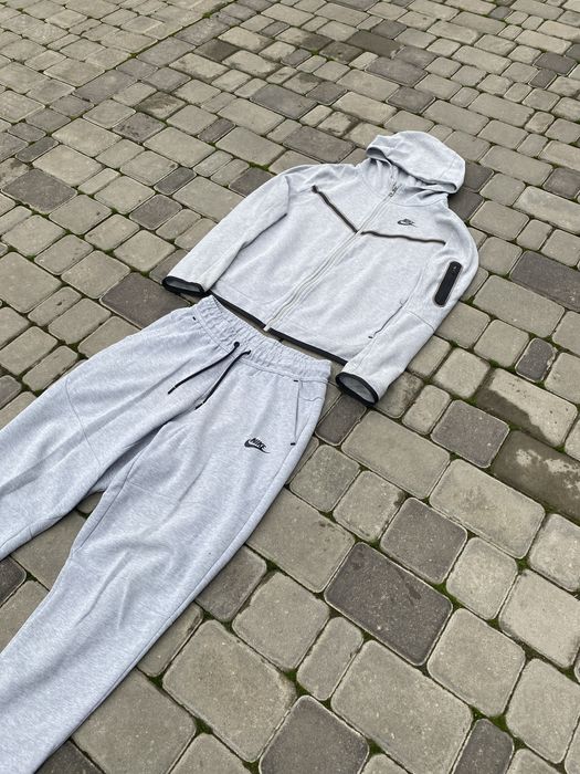 Nike tech fleece tracksuit