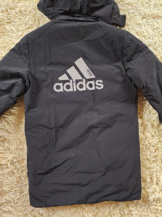 Тепле легке термо пальто.пог 60. Довжина 90.