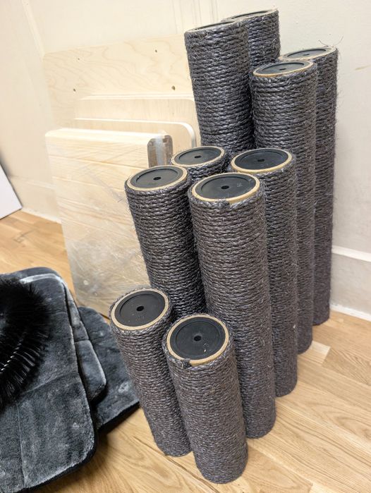 Modern Living Drapak dla Kota Chelsea Ciemnoszary 82x72x185cm DUŻY