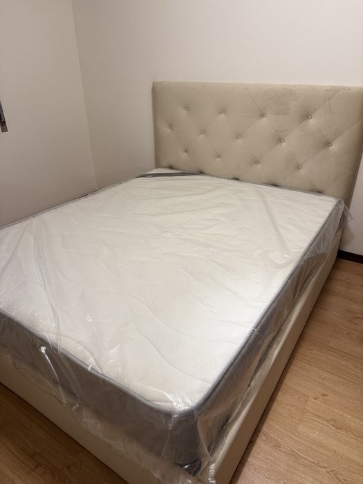 Camas de casal novas