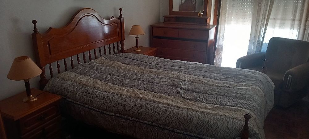 Mobília de quarto de casal usado