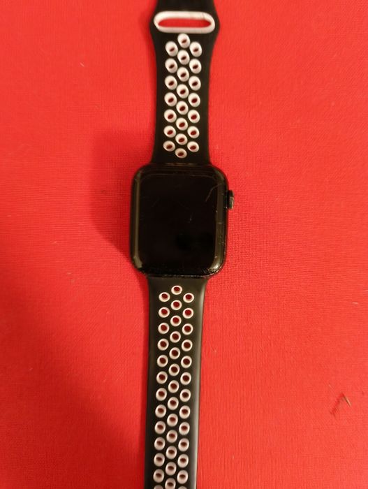 Apple watch SE  44mm