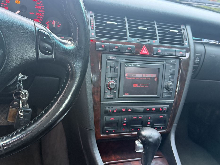 Audi s8 d2 360km lift