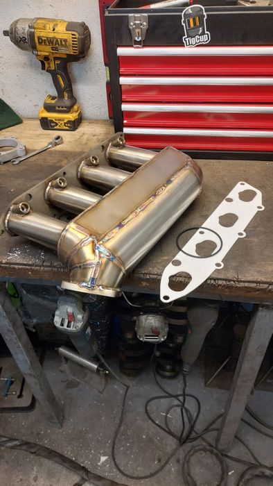 TurboKit kolektory Mercedes M104 M111 W203 W208 W202 W210 SLK CLK