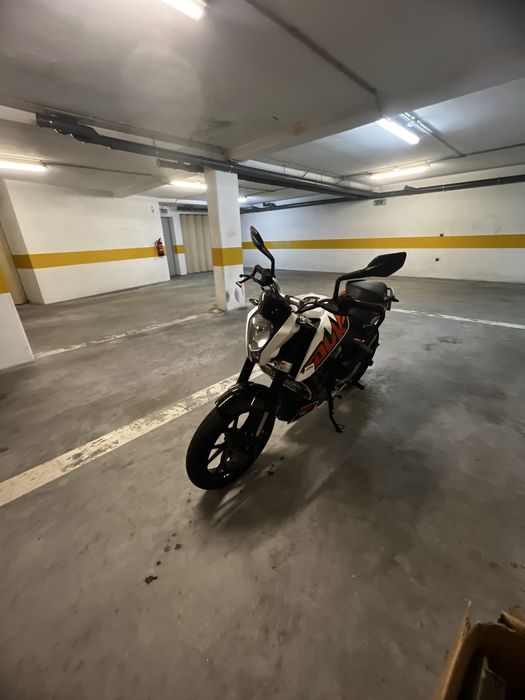 KTM DUKE  (2017)