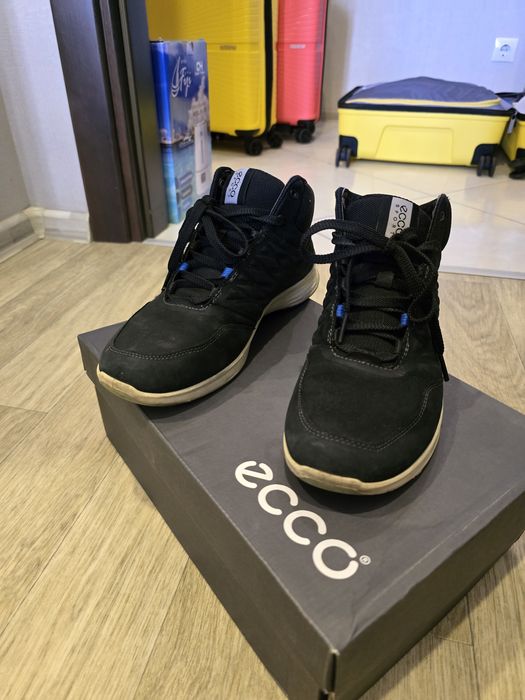 Оригінальні Ботинки чорні жіночі ECCO 38 років, ботинки Ecco