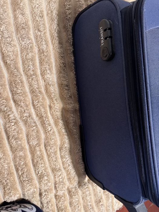 Продам валізу б/у