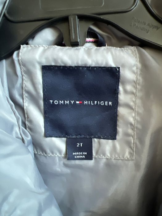 Орігінал Tommy Hilfiger курточка 18-24 міс.
