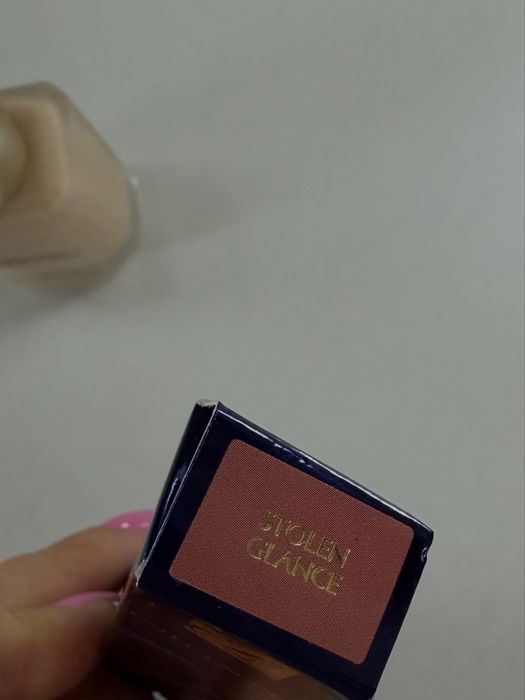Podkład Estee Lauder Double Wear+róż Estee Lauder