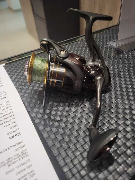 Котушка спінінгова Flagman '23 HardWell 3000S на базе шнура Daiwa J-Braid Expedition Х8Е ,0.13мм Dark Green