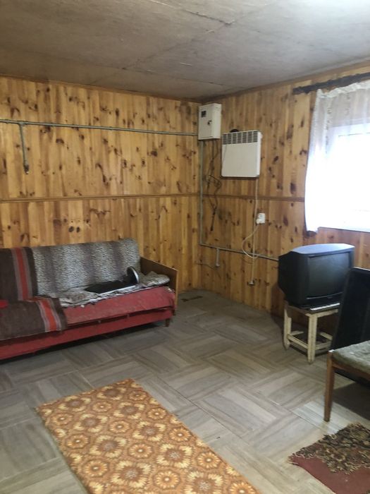 Продам старый дом под застройку.продам участок в центре города.