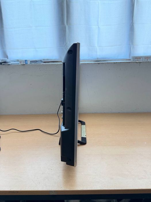 Телевізор Panasonic 32” Smart TV