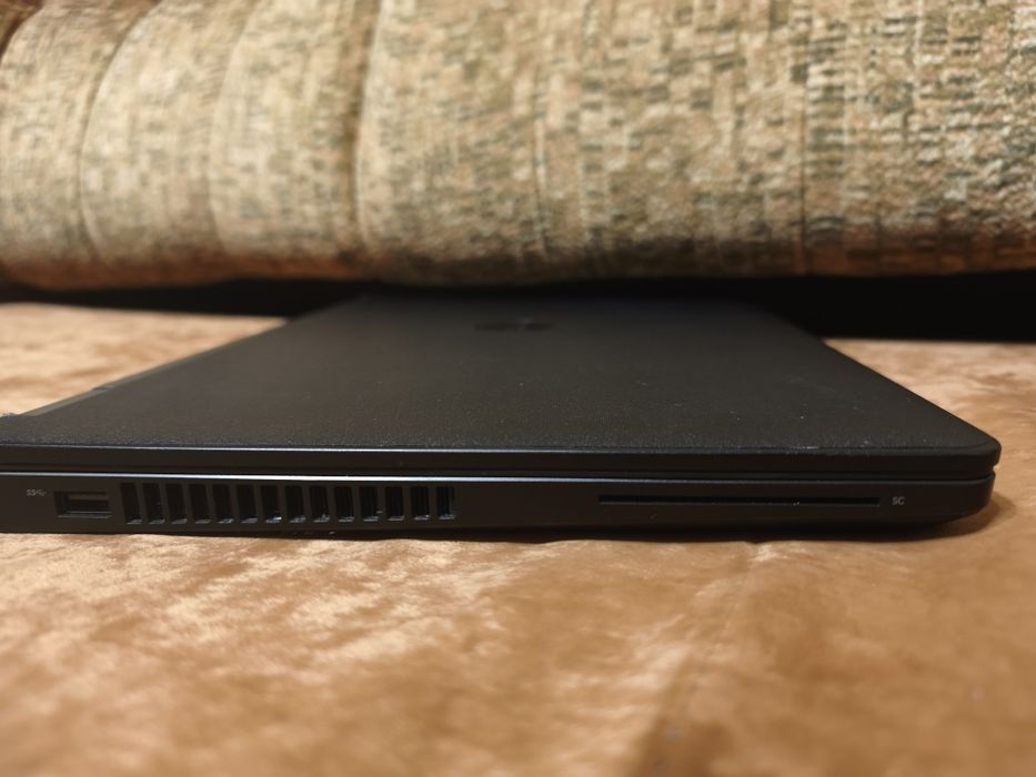 Dell latitude e5400 i5 6440hq 256/12GB z dedykowaną kartą graficzną