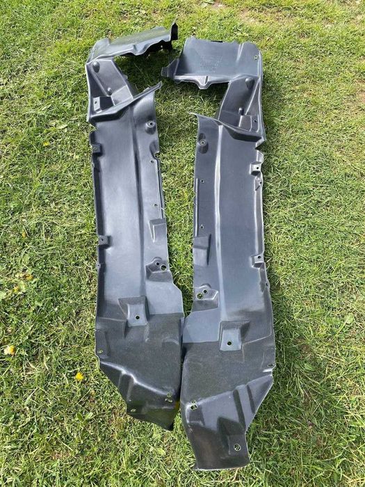 Підкрилок крила передній / задній