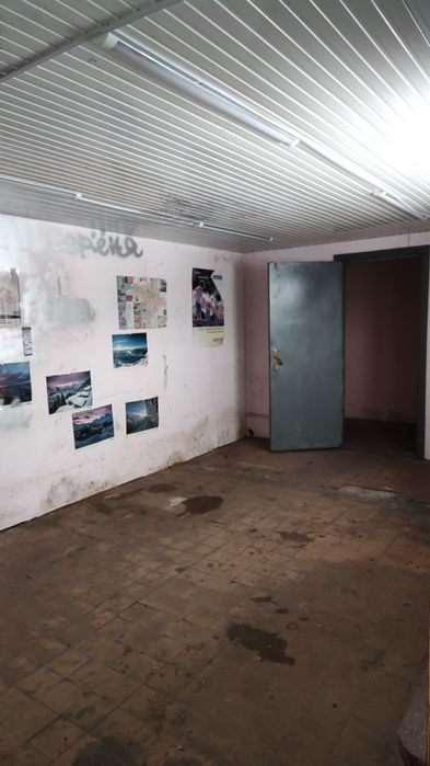 Продаж або аренда