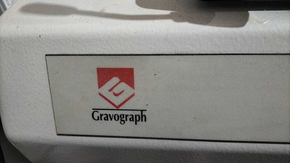 Gravograph IS 800