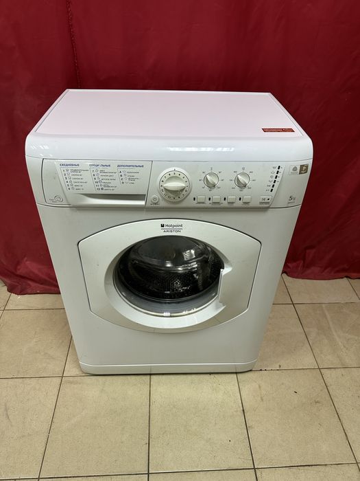 Стиральная машина Hotpoint Ariston ARSL 85