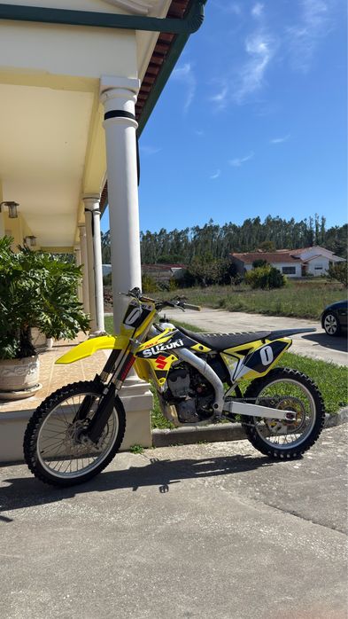 Suzuki rm-z 250
