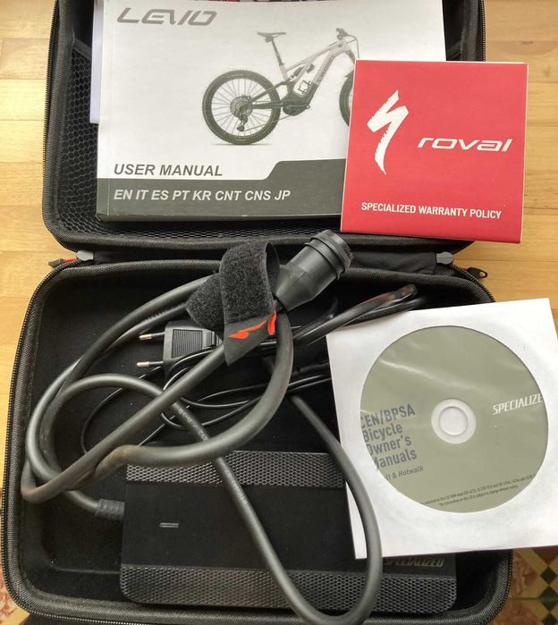 Specialized Turbo Levo apenas 25km. Garantia até julho de 2027